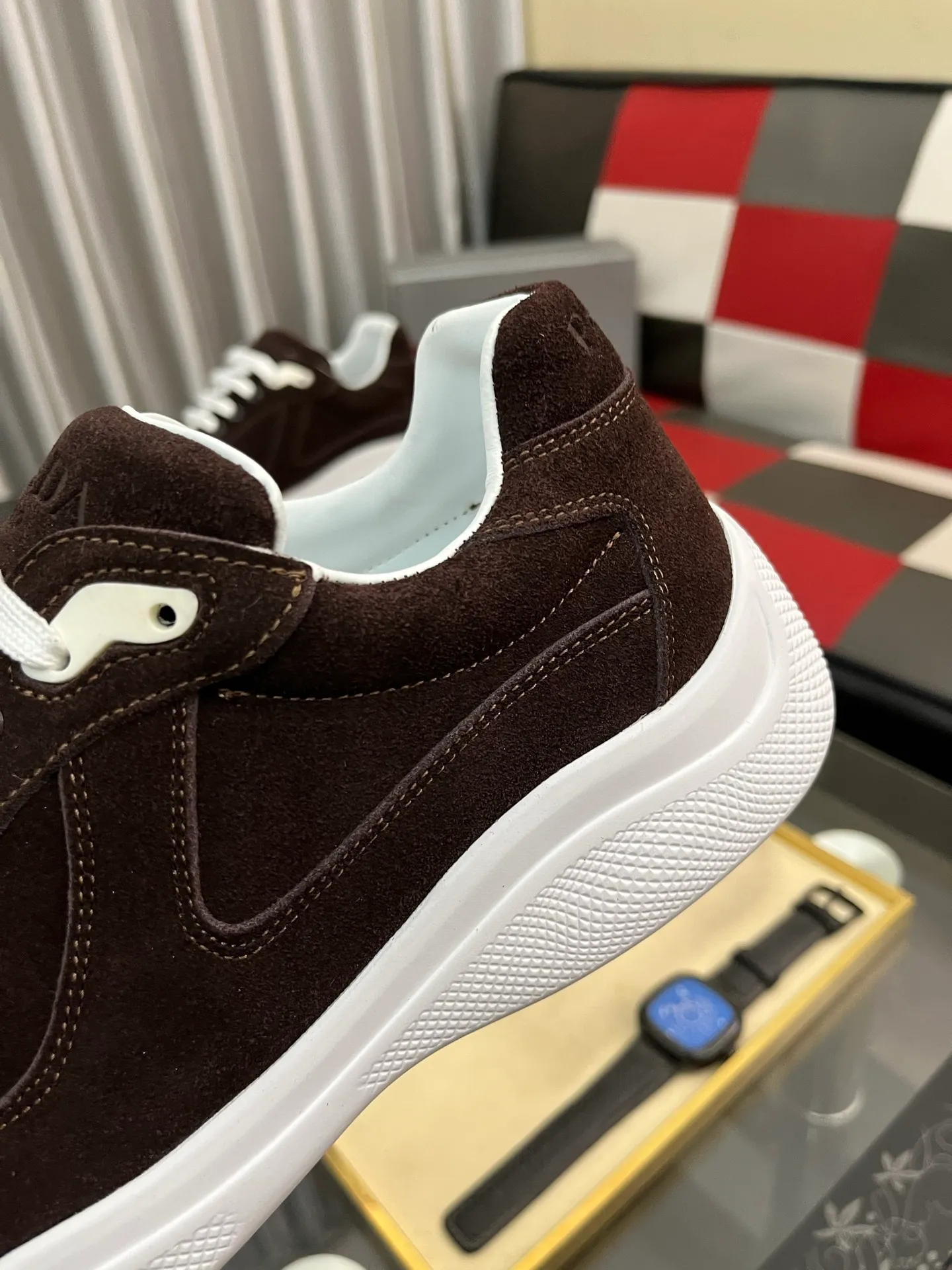 Men's shoes 💰400⌚️⌚️【PRADA】Prada casual shoes, originally developed 1:1, made of high-mercerized cowhide with imported cowhide, silk sheepskin lining, rubber outsole, comfortable and soft on the foot, size: 38-444️⃣Colors available